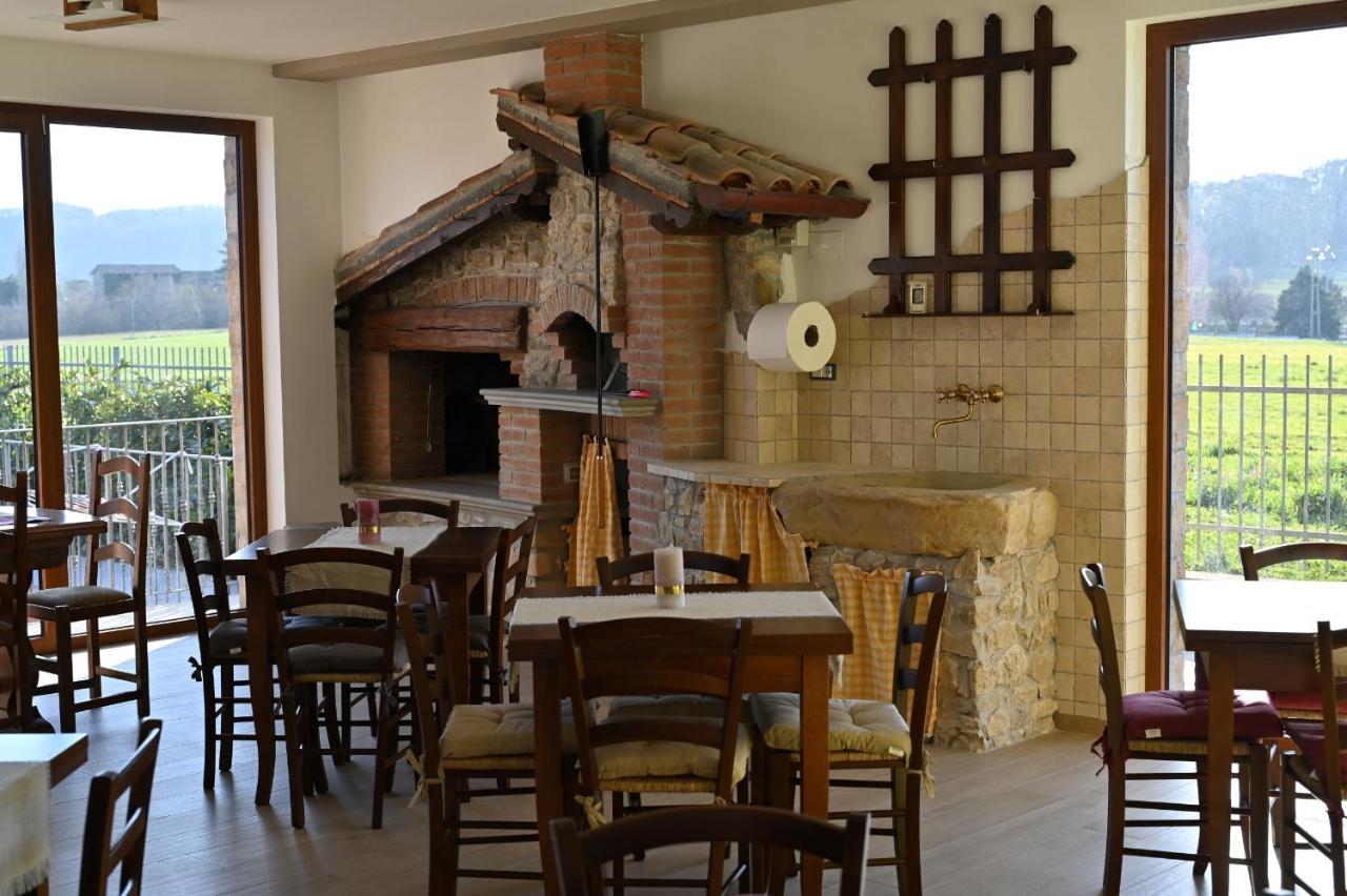 Agriturismo A Casa Mia Губбио Экстерьер фото